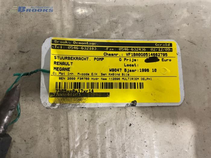 Stuurbekrachtiging Pomp van een Renault Megane (BA) 2.0i ,Autom. 1996