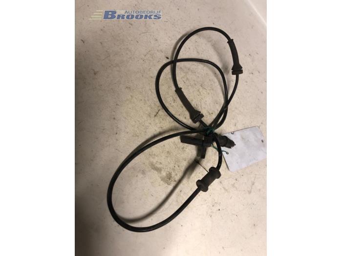 Gebruikte ABS Sensor Fiat Bravo (182A) 1.9 TDS S,SX 75 Prijs € 15,00 Margeregeling aangeboden door Autobedrijf Brooks
