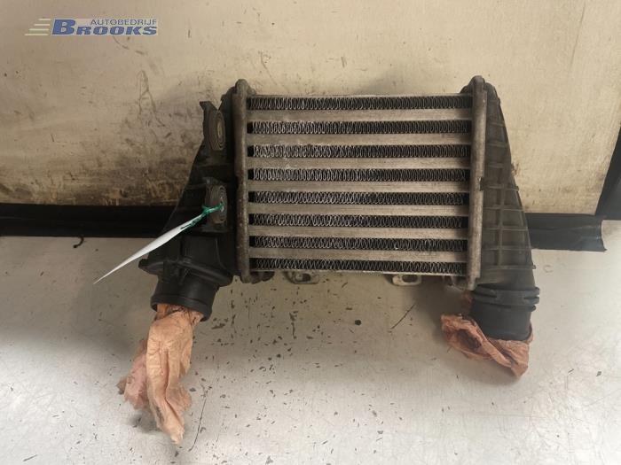 Gebruikte Intercooler Volkswagen Golf III (1H1) 1.9 TDI Prijs € 37,50 Margeregeling aangeboden door Autobedrijf Brooks