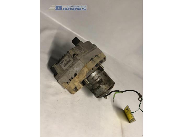 ABS Pomp van een Honda Accord 1997