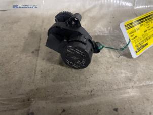 Gebruikte Kachelklep Motor Seat Alhambra (7V8/9) 2.0 Prijs € 15,00 Margeregeling aangeboden door Autobedrijf Brooks