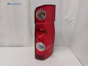 Gebruikte Achterlicht rechts Mercedes Sprinter 3,5t (906.63) 313 CDI 16V Prijs € 20,00 Margeregeling aangeboden door Autobedrijf Brooks