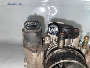 Gebruikte Gasklephuis Opel Vectra A (88/89) 2.0i 16V Ecotec Prijs € 20,00 Margeregeling aangeboden door Autobedrijf Brooks