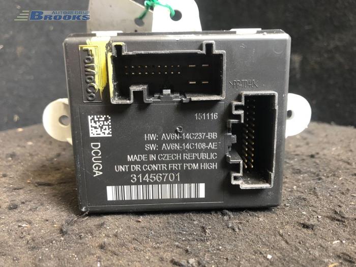 Gebruikte Deur module Volvo V40 (MV) 2.0 D2 16V Prijs € 15,00 Margeregeling aangeboden door Autobedrijf Brooks