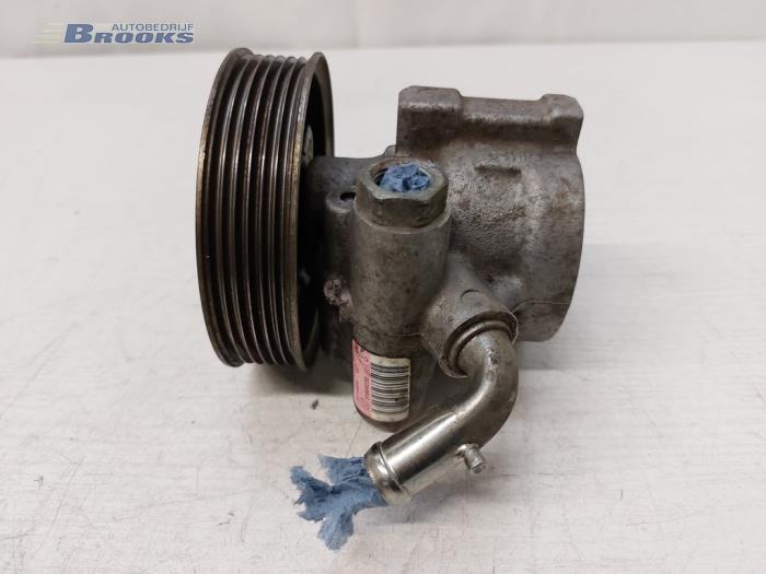 Gebruikte Stuurbekrachtiging Pomp Fiat Doblo Cargo (263) 1.3 MJ 16V DPF Euro 5 Prijs € 20,00 Margeregeling aangeboden door Autobedrijf Brooks