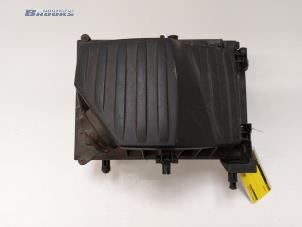 Gebruikte Luchtfilterhuis Opel Corsa C (F08/68) 1.2 16V Twin Port Prijs € 10,00 Margeregeling aangeboden door Autobedrijf Brooks