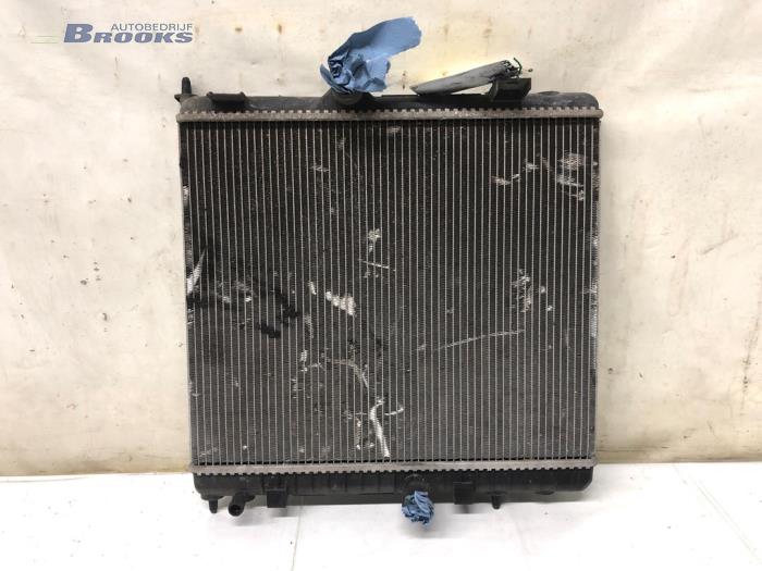 Gebruikte Radiateur Citroen DS5 (KD/KF) 2.0 165 HYbrid4 16V Prijs € 40,00 Margeregeling aangeboden door Autobedrijf Brooks