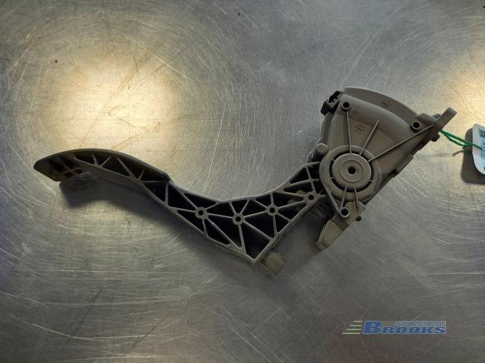 Gebruikte Sensor Gaspedaalpositie Volkswagen Fox (5Z) 1.2 Prijs € 15,00 Margeregeling aangeboden door Autobedrijf Brooks