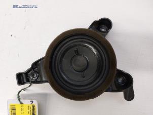 Gebruikte Speaker Audi A8 (D4) 4.2 TDI V8 32V Quattro Prijs € 25,00 Margeregeling aangeboden door Autobedrijf Brooks