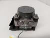 ABS Pomp van een Renault Clio III (BR/CR) 1.5 dCi FAP 2011
