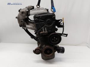Gebruikte Motor Kia Rio II (DE) 1.4 16V Prijs € 350,00 Margeregeling aangeboden door Autobedrijf Brooks