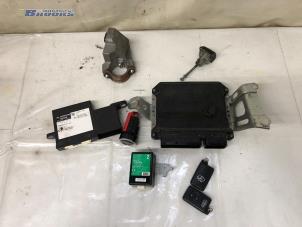 Gebruikte Computer Motormanagement Toyota Urban Cruiser 1.33 Dual VVT-I 16V 2WD Prijs € 250,00 Margeregeling aangeboden door Autobedrijf Brooks