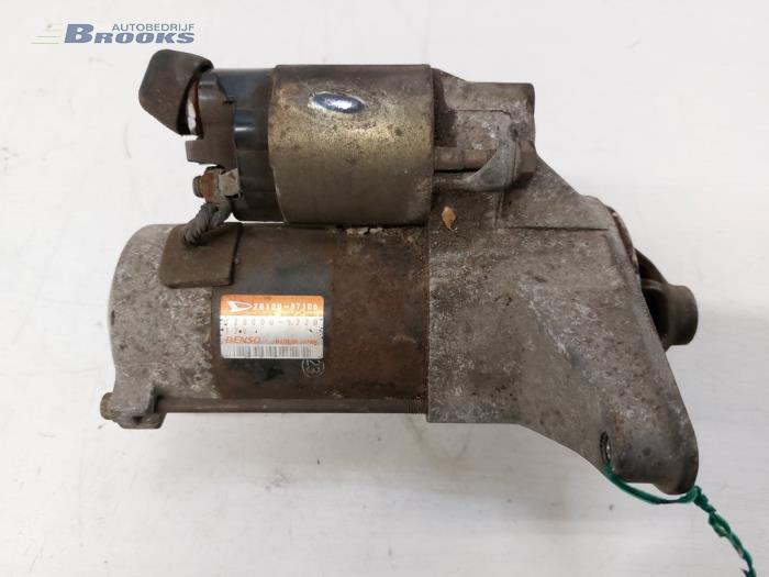 Gebruikte Startmotor Daihatsu Charade (G200/201/202/203/204) 1.3i TX/CX 16V Prijs € 20,00 Margeregeling aangeboden door Autobedrijf Brooks