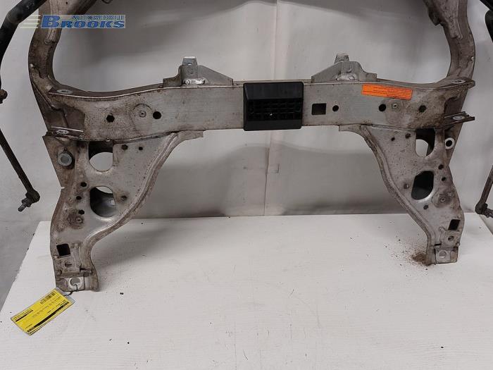 Subframe van een BMW 1 serie (E87/87N) 116i 1.6 16V 2009