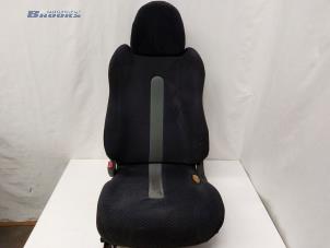 Gebruikte Voorstoel links Honda CRX (EG/EH) 1.6 ESi 16V Prijs op aanvraag aangeboden door Autobedrijf Brooks