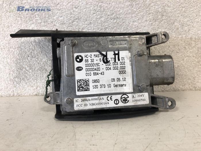 Gebruikte Dode hoek sensor BMW 5 serie Touring (F11) 530d 24V Blue Performance Prijs € 80,00 Margeregeling aangeboden door Autobedrijf Brooks
