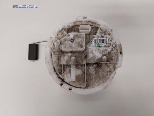 Gebruikte Tank element Pomp Peugeot 208 I (CA/CC/CK/CL) 1.2 Vti 12V PureTech 82 Prijs € 24,00 Margeregeling aangeboden door Autobedrijf Brooks