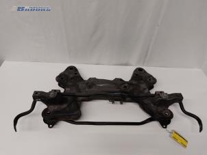 Gebruikte Subframe Peugeot 208 I (CA/CC/CK/CL) 1.2 Vti 12V PureTech 82 Prijs € 25,00 Margeregeling aangeboden door Autobedrijf Brooks