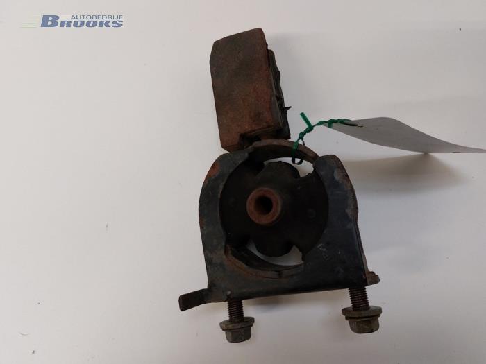 Gebruikte Motorrubber Toyota Corolla (E12) 1.6 16V VVT-i Prijs € 20,00 Margeregeling aangeboden door Autobedrijf Brooks