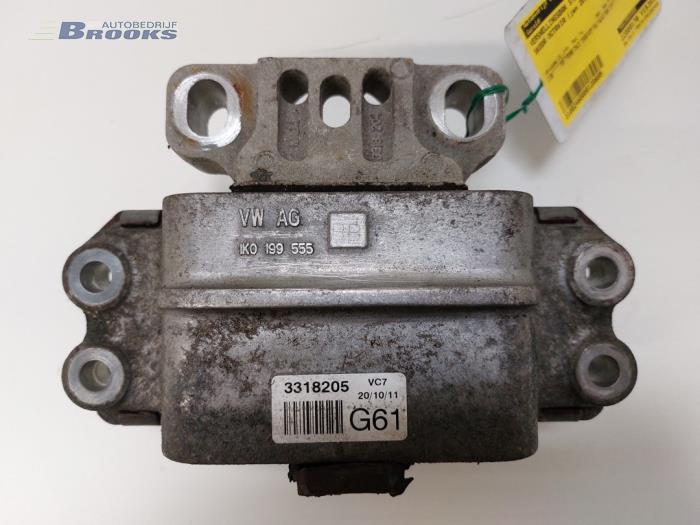 Gebruikte Versnellingsbak Steun Skoda Octavia Combi (1Z5) 1.6 TDI Greenline Prijs € 15,00 Margeregeling aangeboden door Autobedrijf Brooks
