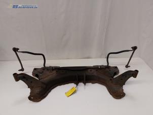 Gebruikte Subframe Mazda 2 (DE) 1.3 16V MZR Prijs € 100,00 Margeregeling aangeboden door Autobedrijf Brooks