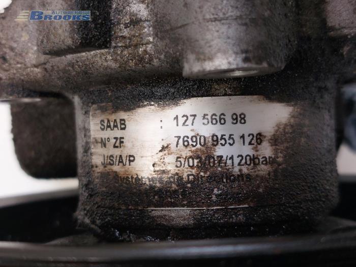 Servopomp van een Saab 9-5 Estate (YS3E) 1.9 TiD 16V 2007