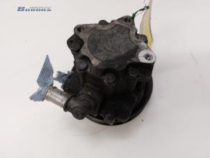 Servopomp van een Saab 9-5 Estate (YS3E) 1.9 TiD 16V 2007