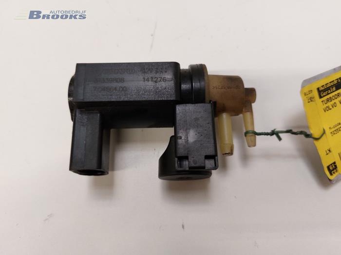 Gebruikte Turbodrukregelaar Volvo V60 I (FW/GW) 2.0 D4 16V Prijs € 25,00 Margeregeling aangeboden door Autobedrijf Brooks