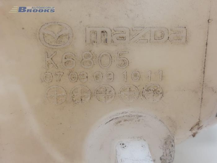 Koelwater Reservoir van een Mazda 2 (DE) 1.3 16V MZR 2012