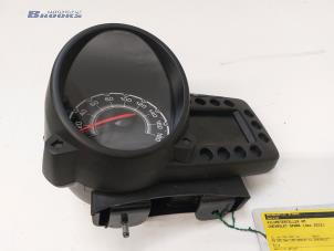 Gebruikte Kilometerteller KM Chevrolet Spark (M300) 1.0 16V Bifuel Prijs € 45,00 Margeregeling aangeboden door Autobedrijf Brooks