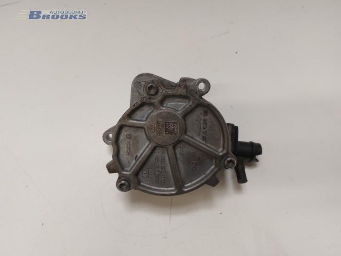 Gebruikte Vacuumpomp (Benzine) Mercedes A (177.0) 1.3 A-200 Turbo 16V Prijs € 35,00 Margeregeling aangeboden door Autobedrijf Brooks