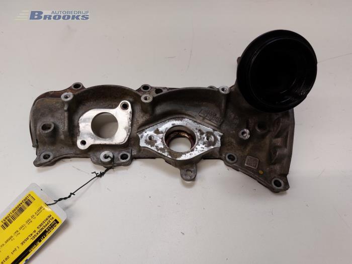 Gebruikte Kleppendeksel Mercedes A (177.0) 1.3 A-200 Turbo 16V Prijs € 50,00 Margeregeling aangeboden door Autobedrijf Brooks
