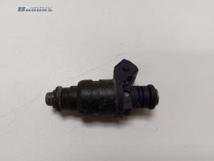 Gebruikte Injector (benzine injectie) Opel Corsa C (F08/68) 1.8 16V GSi Prijs € 20,00 Margeregeling aangeboden door Autobedrijf Brooks