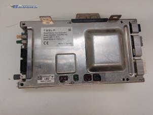 Gebruikte Boordcomputer Tesla Model 3 Long Range AWD 75 kWh Prijs € 850,00 Margeregeling aangeboden door Autobedrijf Brooks