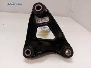 Gebruikte Motorrubber Tesla Model 3 Long Range AWD 75 kWh Prijs € 60,00 Margeregeling aangeboden door Autobedrijf Brooks