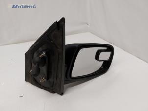 Gebruikte Buitenspiegel rechts Toyota Yaris (P1) 1.0 16V VVT-i Prijs € 15,00 Margeregeling aangeboden door Autobedrijf Brooks