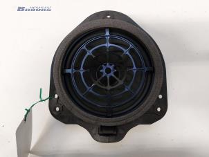 Gebruikte Luidspreker Audi S5 (F53/F5P) 3.0 TFSI V6 24V Prijs € 20,00 Margeregeling aangeboden door Autobedrijf Brooks