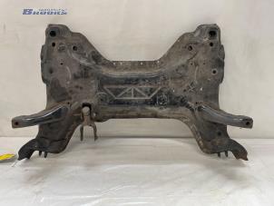 Gebruikte Subframe Peugeot 3008 I (0U/HU) 1.6 VTI 16V Prijs € 35,00 Margeregeling aangeboden door Autobedrijf Brooks