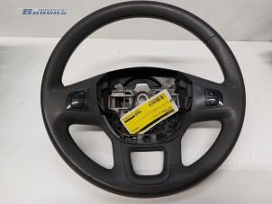 Gebruikte Stuurwiel Opel Vivaro 1.6 CDTi BiTurbo 125 Prijs € 90,00 Margeregeling aangeboden door Autobedrijf Brooks