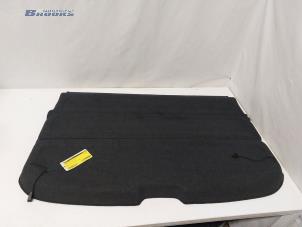 Gebruikte Hoedenplank Peugeot 3008 I (0U/HU) 1.6 VTI 16V Prijs € 125,00 Margeregeling aangeboden door Autobedrijf Brooks