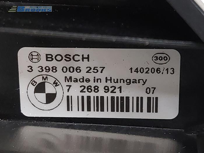Ruitenwis Mechaniek van een BMW 3 serie Touring (F31) 316i 1.6 16V 2014