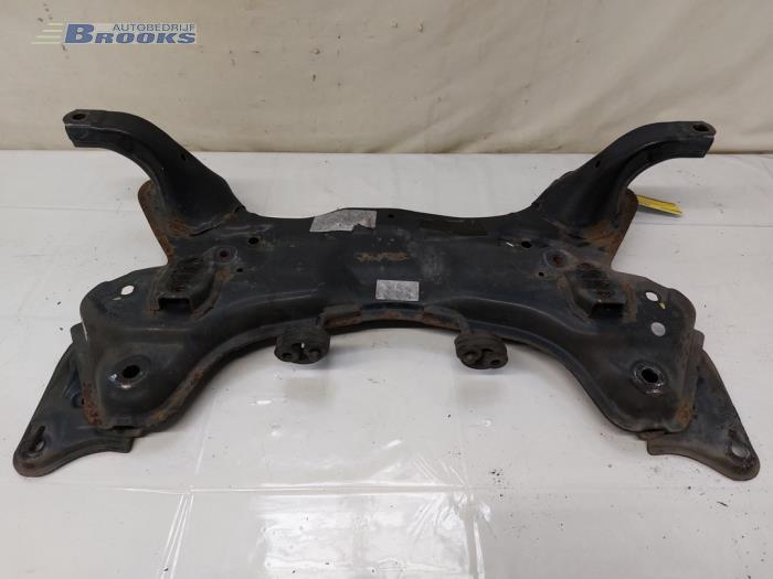 Gebruikte Subframe Hyundai i10 (B5) 1.0 12V Prijs € 100,00 Margeregeling aangeboden door Autobedrijf Brooks