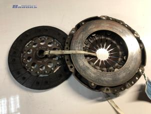 Gebruikte Koppelingsset (compleet) Saab 9-5 Estate (YS3E) 3.0 TiD V6 24V Prijs € 25,00 Margeregeling aangeboden door Autobedrijf Brooks