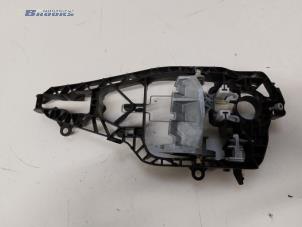 Nieuwe Deurgreep 2Deurs rechts Mini Mini (F56) 1.2 12V One, One First Prijs € 36,30 Inclusief btw aangeboden door Autobedrijf Brooks