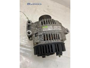 Gebruikte Alternator Renault Scénic I (JA) 1.6 16V Prijs € 25,00 Margeregeling aangeboden door Autobedrijf Brooks