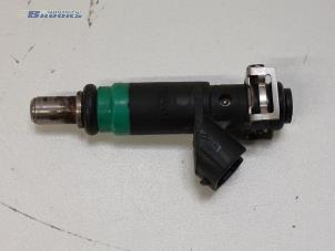 Gebruikte Injector (benzine injectie) Audi A4 (B6) 3.0 V6 30V Prijs € 10,00 Margeregeling aangeboden door Autobedrijf Brooks