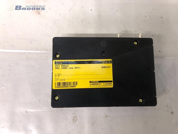 Gebruikte WiFi module Opel Corsa E 1.0 SIDI Turbo 12V Prijs € 40,00 Margeregeling aangeboden door Autobedrijf Brooks