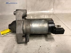 Gebruikte Startmotor Peugeot 208 I (CA/CC/CK/CL) 1.2 Vti 12V PureTech 82 Prijs € 15,00 Margeregeling aangeboden door Autobedrijf Brooks