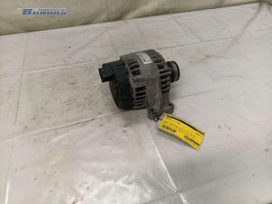 Gebruikte Alternator Fiat 500 (312) 0.9 TwinAir 80 Prijs € 50,00 Margeregeling aangeboden door Autobedrijf Brooks