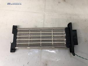 Gebruikte Element Kachelverwarming Mercedes Citan (415.6) 1.5 109 CDI Prijs € 25,00 Margeregeling aangeboden door Autobedrijf Brooks